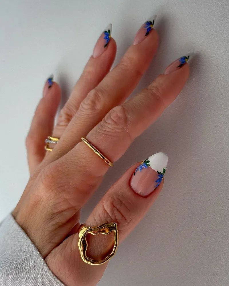 White French Tip Nail Designs with Floral nail art French