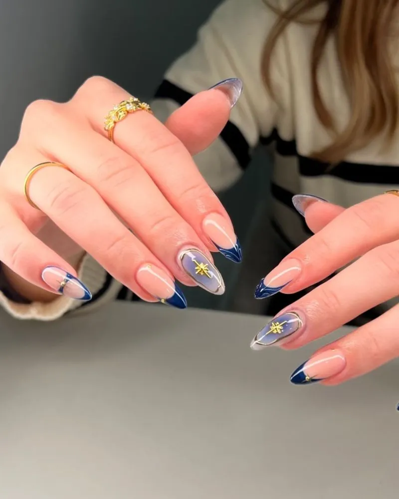Blue French Nail Ideas with Navy blue tips
